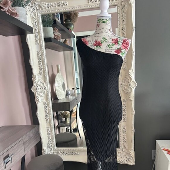 Long black dress - one shoulder size 0 - with a wavy pattern. - Picture 2 of 4